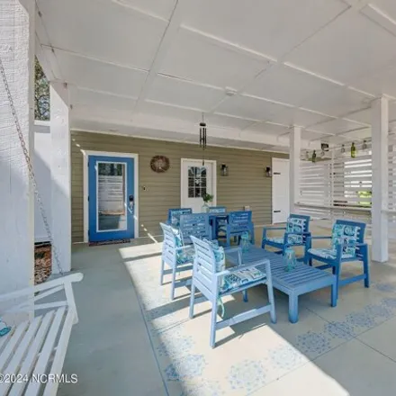 Image 4 - 1270 Swordfish Lane, Wilmington Beach, Carolina Beach, NC 28428, USA - House for sale