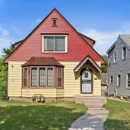 Buy this studio house on 3873 in 3873A North 41st Street, Milwaukee