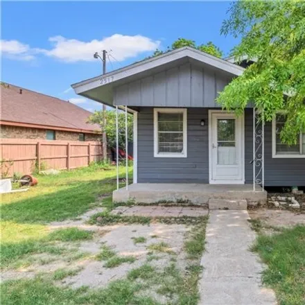 Rent this 2 bed house on 2535 West Hackberry Avenue in Casa Bonita Colonia, McAllen