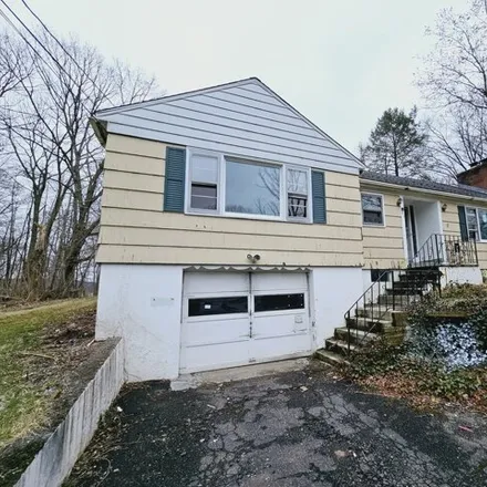 Buy this 4 bed house on 91 Woodland Street in Meriden, CT 06451