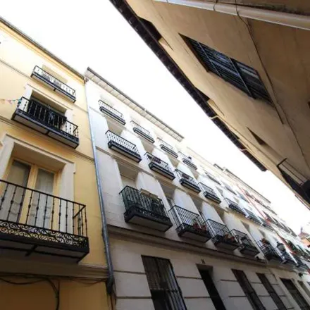 Image 3 - Calle Grafal, 16, 28005 Madrid, Spain - Apartment for rent