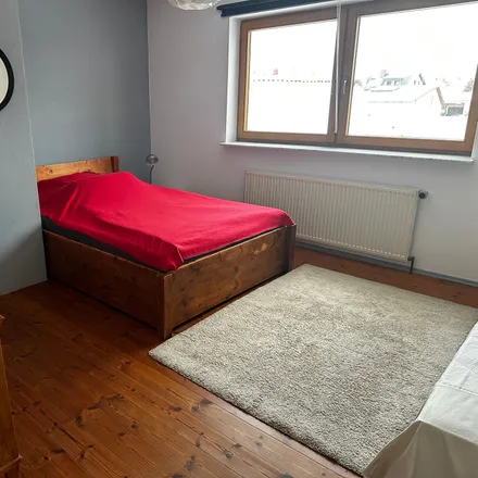 Rent this 1 bed apartment on Goethestraße 5 in 65468 Trebur, Germany
