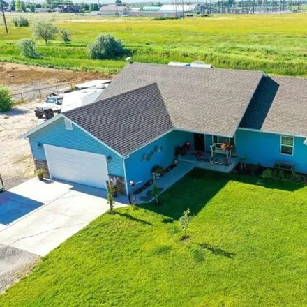 Image 1 - 1759 Riverview Road, Riverton, WY 82501, USA - House for sale