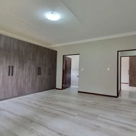 Rent this 3 bed apartment on unnamed road in Garsfontein, Gauteng