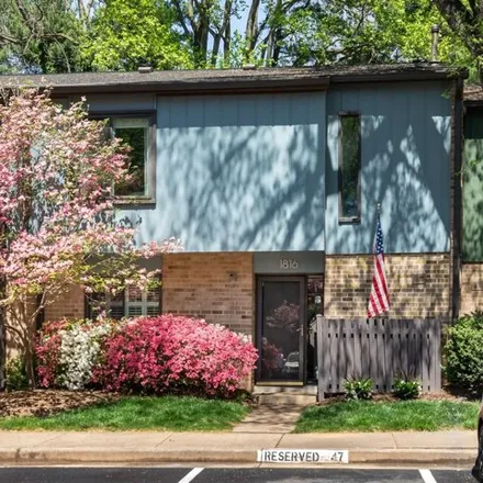 Buy this 3 bed townhouse on 1882 Ivy Oak Square in Reston, VA 20190