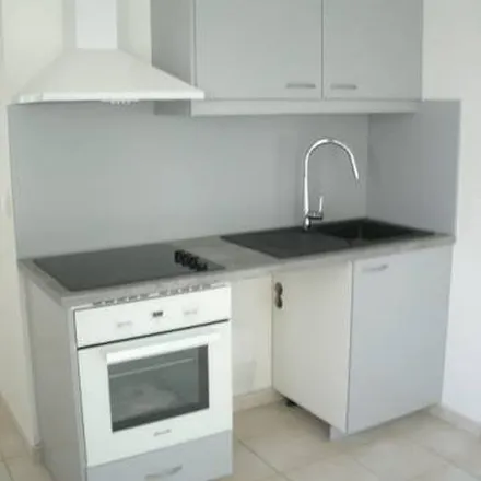 Rent this 2 bed apartment on 10 Boulevard Mony in 60400 Noyon, France
