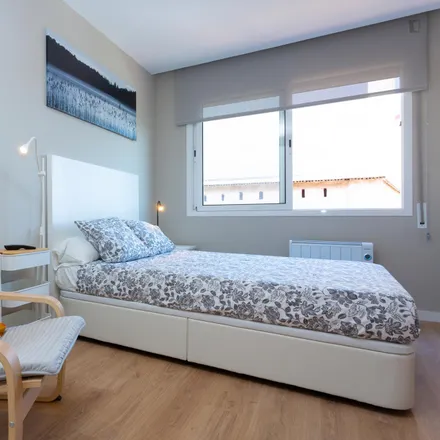 Rent this studio apartment on Carrer de Septimània in 61, 08006 Barcelona