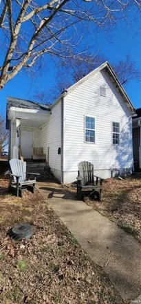Buy this 2 bed house on 1466 Ewing Avenue in Evansville, IN 47712