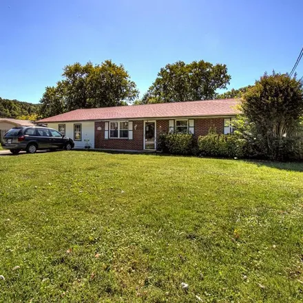 Image 2 - 233 Caton Road, Sevierville, TN 37862, USA - House for sale