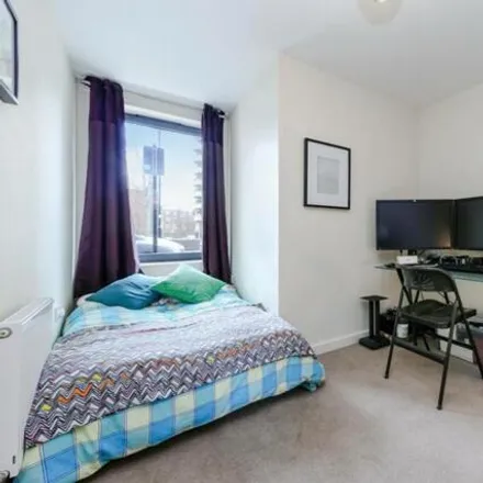 Image 5 - Sketch House, Clifton Terrace, London, N4 3JP, United Kingdom - Apartment for rent