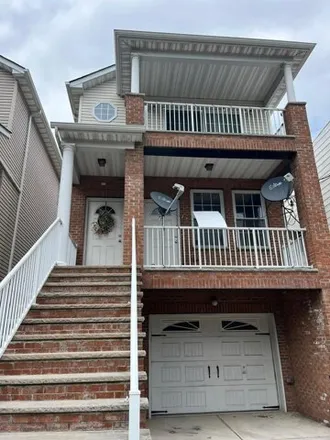 Rent this 3 bed house on 81 East 30th Street in Bayonne, NJ 07002