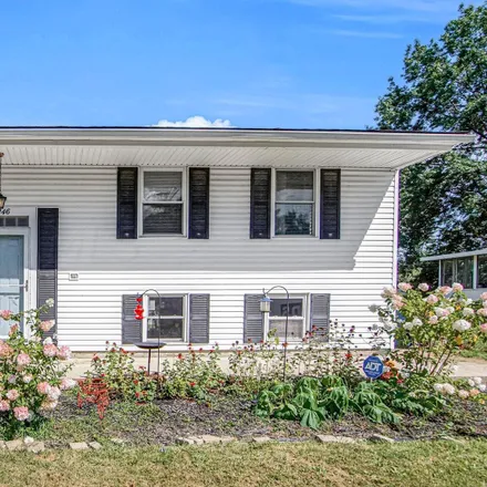Buy this 3 bed house on 246 Lincolnshire Road in Gahanna, OH 43230