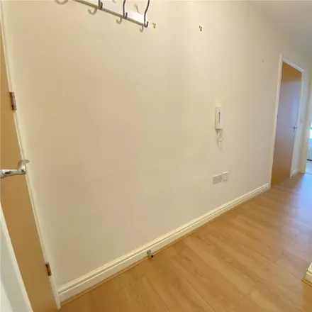 Image 7 - Crawford Court, Charcot Road, Grahame Park, London, NW9 5US, United Kingdom - Apartment for rent