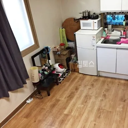 Rent this studio apartment on 서울특별시 광진구 중곡동 244-48