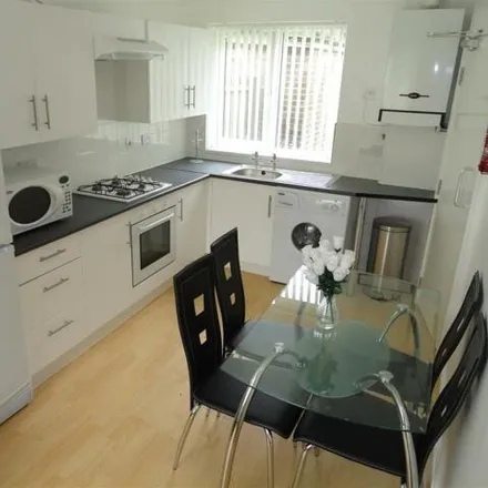 Rent this 5 bed townhouse on Thirlmere House in Roman Way, Metchley