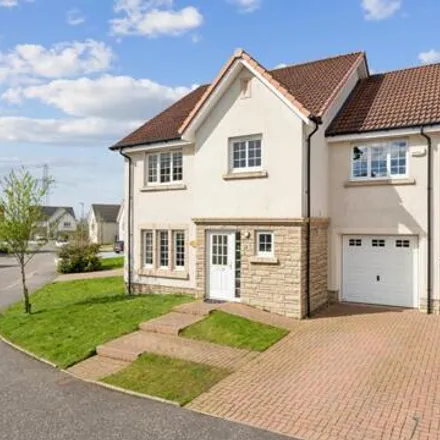 Buy this 4 bed house on Wakefield Avenue in Newlands, East Kilbride