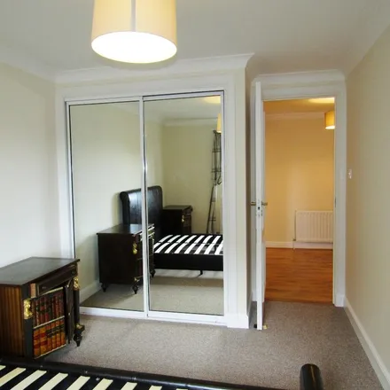 Image 8 - 39 Orchard Brae Avenue, City of Edinburgh, EH4 2UP, United Kingdom - Apartment for rent