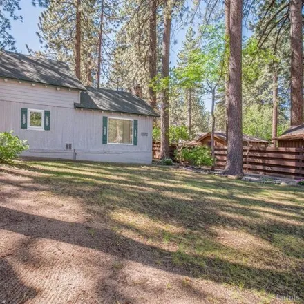 Image 5 - 3692 Larch Ave, South Lake Tahoe, California, 96150 - House for sale