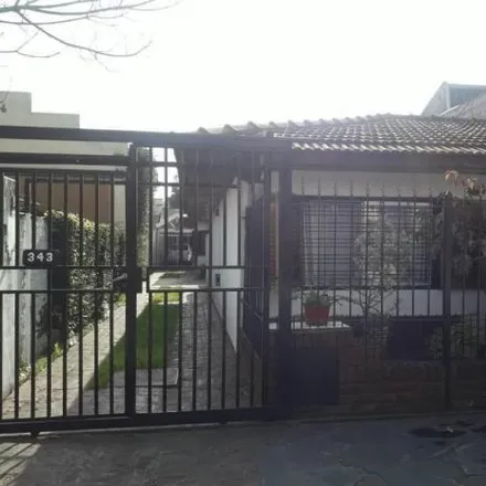 Buy this 2 bed house on Grupo Scout Indios Kilmes in Rivadavia, Quilmes Este