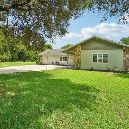 Image 2 - 8010 Delaware Dr, Weeki Wachee, Florida, 34607 - House for sale