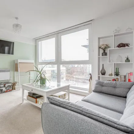 Buy this 1 bed apartment on Phoenix Way Apartments in East Hill, London