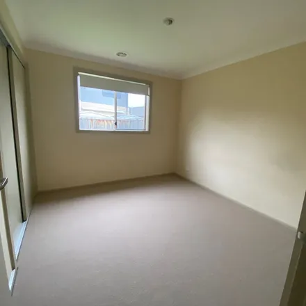 Image 6 - 54 Sunningdale Drive, Hillside VIC 3037, Australia - Apartment for rent