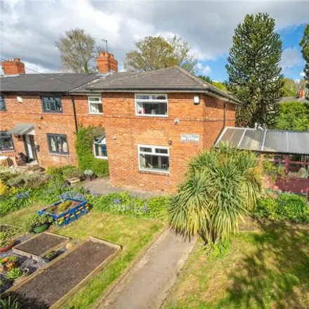 Image 1 - Hollin Park Place, Leeds, LS8 2NS, United Kingdom - Townhouse for sale