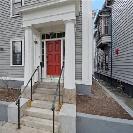 Rent this 3 bed house on Dash bicycle in 228 Broadway, Olneyville