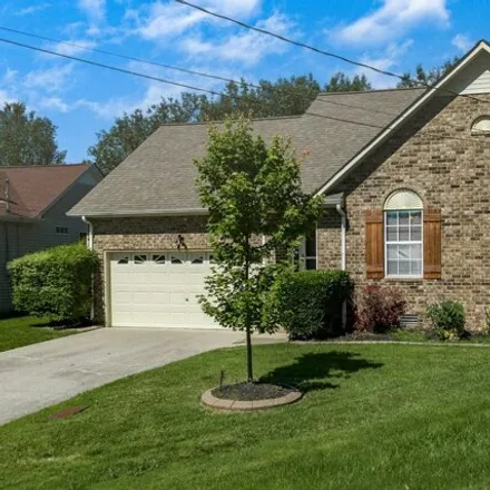 Buy this 3 bed house on 6637 Shadyview Dr in Antioch, Tennessee