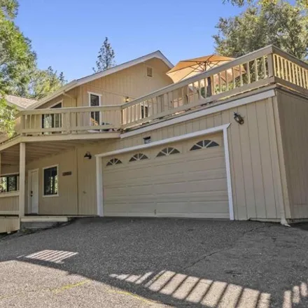 Buy this 4 bed house on 19652 Butler Way in Groveland, Tuolumne County
