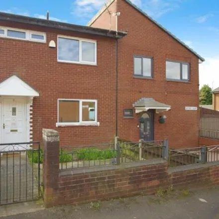 Image 2 - Oxford Court, Wigan, WN1 3TE, United Kingdom - Townhouse for rent