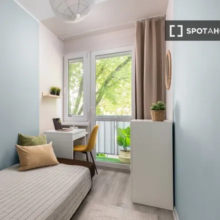 Rent this 5 bed room on Irysowa 29 in 02-660 Warsaw, Poland