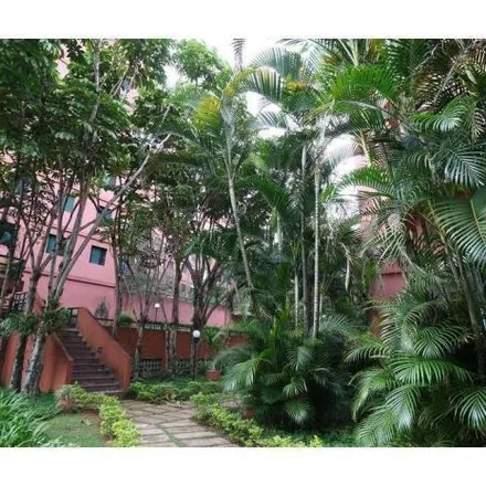Buy this 4 bed apartment on Rua Ministro Álvaro de Sousa Lima in Jardim Marajoara, São Paulo - SP