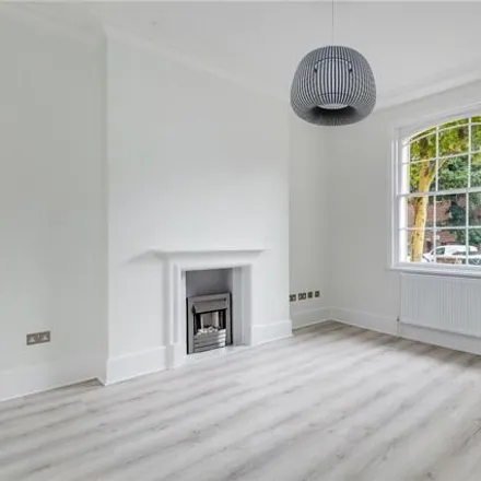 Rent this 1 bed room on 14 Cunningham Place in London, NW8 8JW