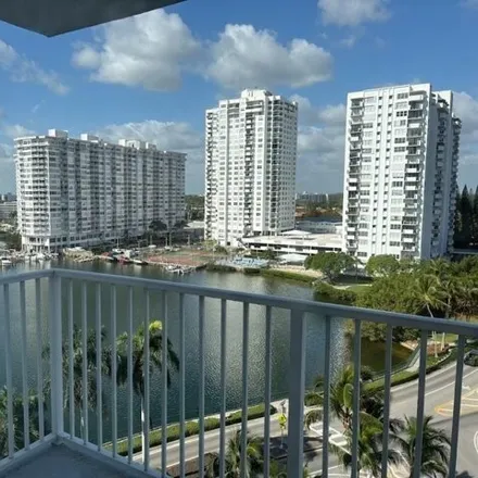 Buy this 1 bed condo on 2801 Northeast 183rd Street in Aventura, FL 33160