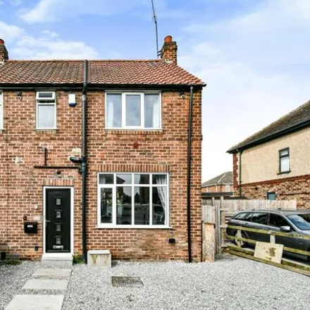 Buy this 2 bed house on Alexander Avenue in Huntington, Cheshire