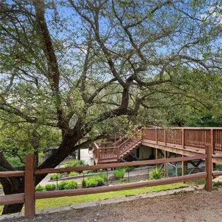 Image 3 - 11106 Hill Drive, Jonestown, Travis County, TX 78641, USA - House for sale