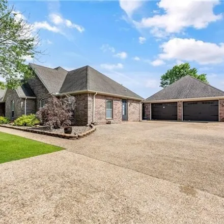 Buy this 3 bed house on 1750 West Laurel Avenue in Rogers, AR 72758