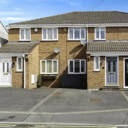 Buy this 3 bed townhouse on 62 Village Road in Bebington, CH63 8QB