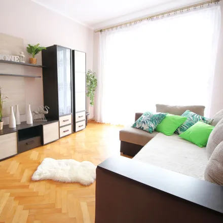 Rent this 2 bed apartment on Michała Ossowskiego 8 in 91-078 Łódź, Poland