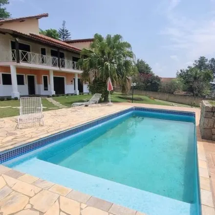 Buy this 6 bed house on Estrada das Araras in Jardim Estância Brasil, Atibaia - SP