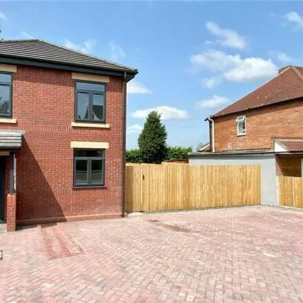 Buy this 4 bed house on Albion Street in Telford, TF2 9AY