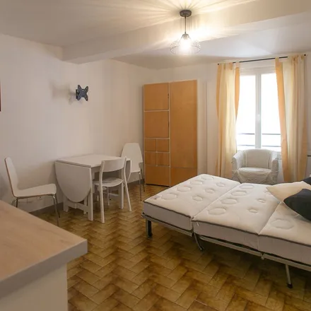 Image 2 - Investimmo, Boulevard Maréchal Joffre, 83300 Draguignan, France - Apartment for rent