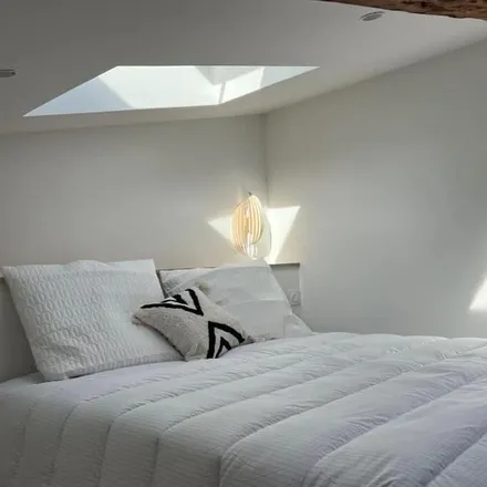 Rent this 1 bed apartment on Chamalières in 1 Avenue de Montjoly, 63400 Chamalières