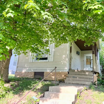 Buy this 3 bed house on 3848 Trevor Avenue in Cheviot, Hamilton County