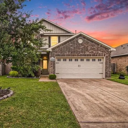 Buy this 4 bed house on 3143 Braepark Lane in League City, TX 77539
