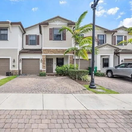 Buy this 3 bed townhouse on 4605 Blazer Terrace in Davie, FL 33314