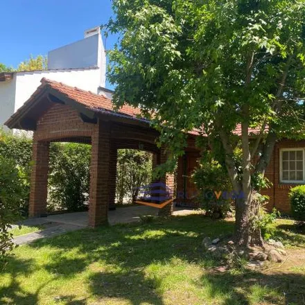 Image 1 - Química JC, Avenida del Libertador, Madreselva, 1744 Moreno, Argentina - House for rent