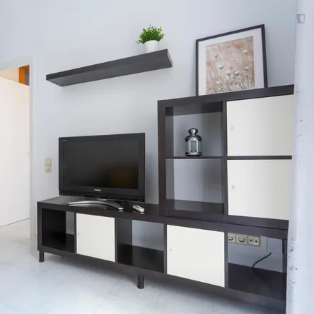 Image 4 - Carrer Doctor Trueta, 144, 08005 Barcelona, Spain - Apartment for rent