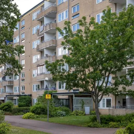Rent this 2 bed apartment on Fjällhavren in 424 50 Gothenburg, Sweden